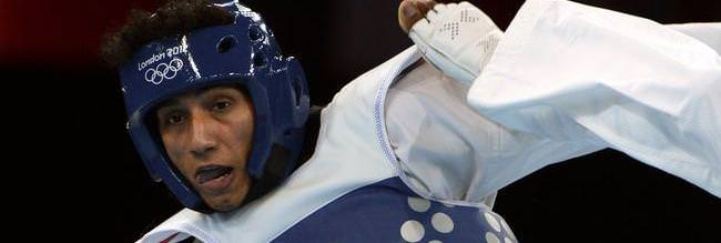 Servet Tazegül madalyaya koşuyor