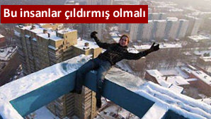 Bu insanlar ��ld�rm�� olmal�