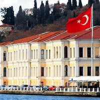 Tarihi liselerin ´sınavsız´ geçiş isyanı