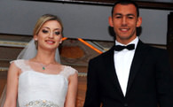 Umut Bulut evlendi