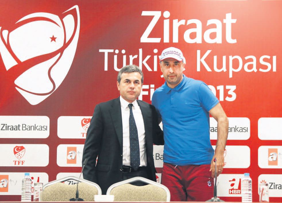 Herkes evinin önünü süpürsün
