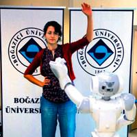Türk bilim kadını insansı robot yaptı