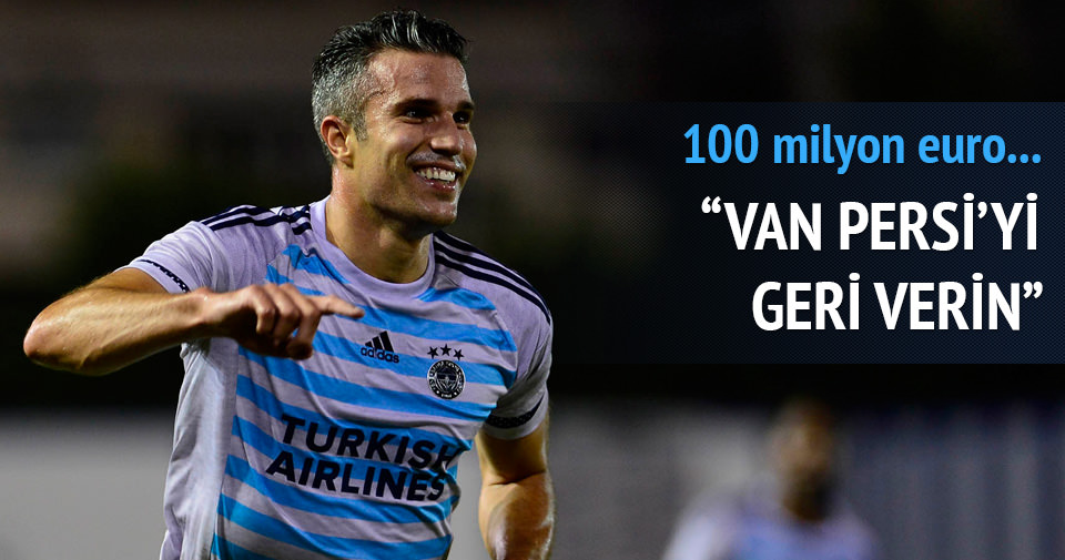 Manchester United taraftarı: Van Persie'yi geri verin