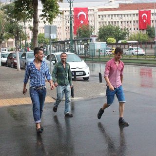 Yağmur Gaziantep'i serinletti