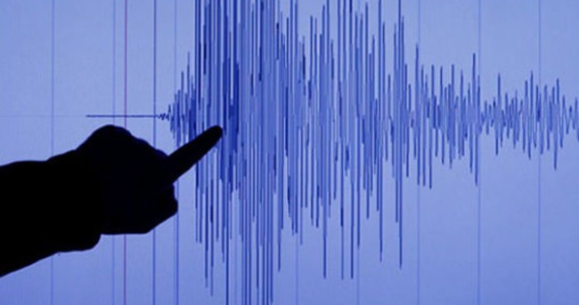 Çanakkale'de aynı gecede iki deprem