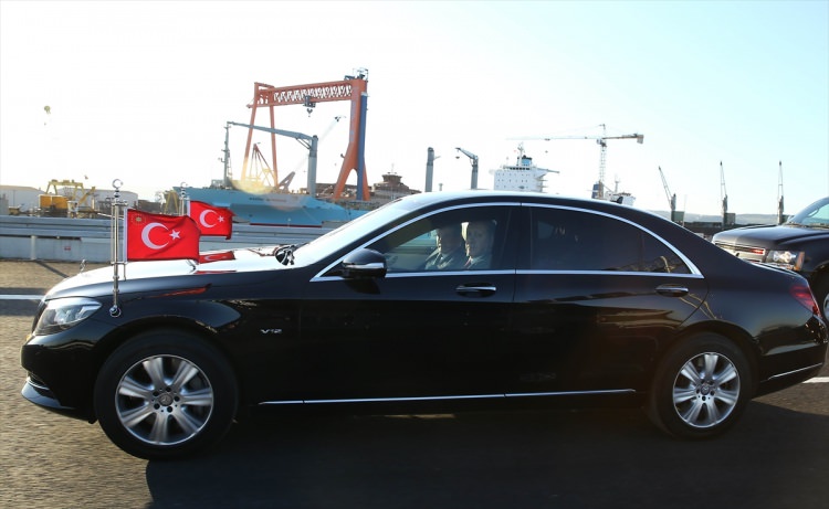 Erdoğan ve Davutoğlu Osman Gazi Köprüsü'nden geçti