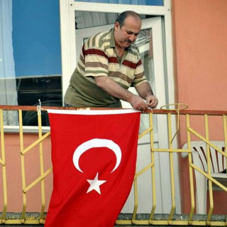 O bayrağın asılmasını Erdoğan istemiş