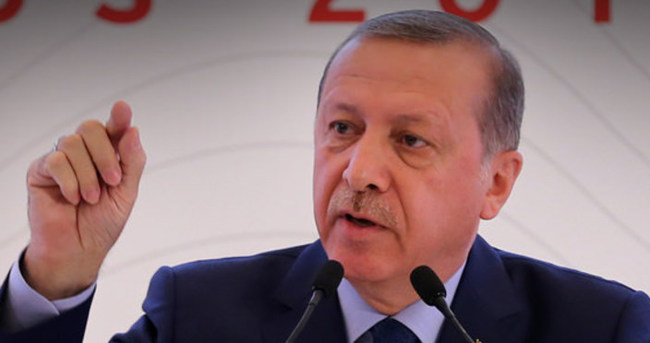 Erdoğan: Pensilvanya'daki şarlatanın peşinden gidenler...