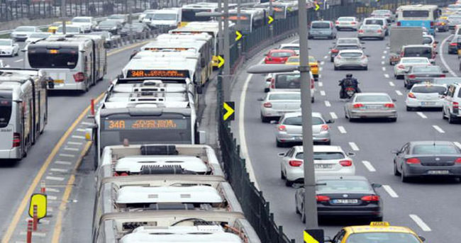 İstanbul’da ücretsiz toplu taşımanın süresi uzatıldı