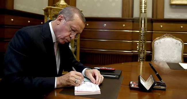Cumhurbaşkanı Erdoğan, Diyanet'e bağışta bulundu