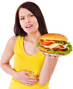 Hızlı besin tüketimi mide ve bağırsak rahatsızlıklarını tetikliyor