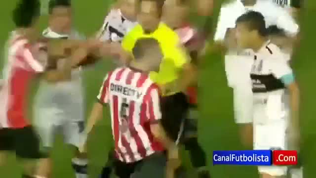 Dostluk maçında tekme tokat kavga